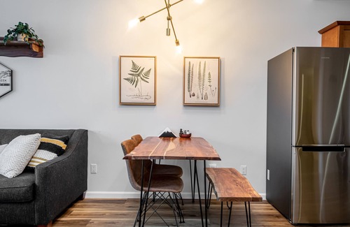 Vernon Condo | Resort Getaway ! Mtn Creek Ski-In Ski-Out -Pool-Hot Tub-Sauna