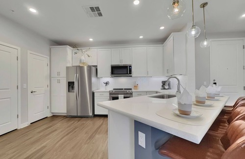 Ocotillo Condo | Resort Living in Ocotillo. 2 King Suites. Pool, Gym, Pickleball