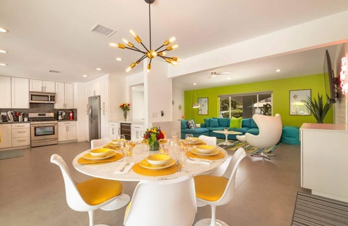 Palm Springs House | Resort Living! Outdoor Kitchen | Fire Pit | 4BR/4BA | 🌴