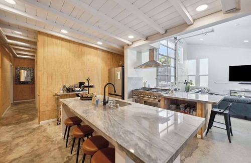 Stockton Hotel | Resort Perks: 17-bed Surf lof.t private deck