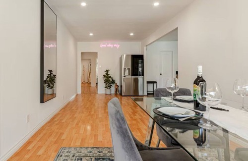 North Hollywood House | Resort-style 3BD, pool, walk to shops/cafes