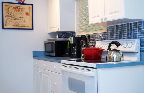 Hillsboro Beach Villa | Resort Villa, Private Oceanfront Beach, Heated Pool, IntraCoastal Gathering