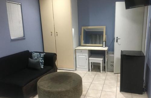 Weltevredenpark Apartment | Rest Assured
