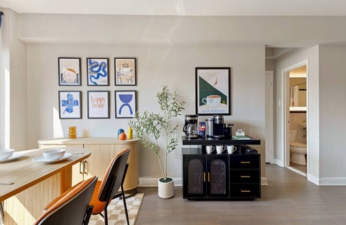 Radnor - Fort Myer Heights Apartment | Rest Easy Near DC Metro | Free Reserved Parking