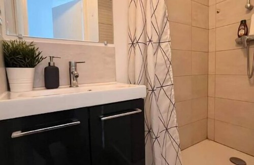 Merignac Apartment | Restez Confortable