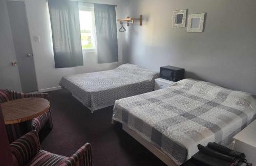 Pont-Rouge Hotel | Resto-Bar Le Bon Air