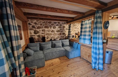 Fontcouverte-la-Toussuire Ski Chalet | Restored 18th century chalet, calm and conviviality 5 km from the resorts