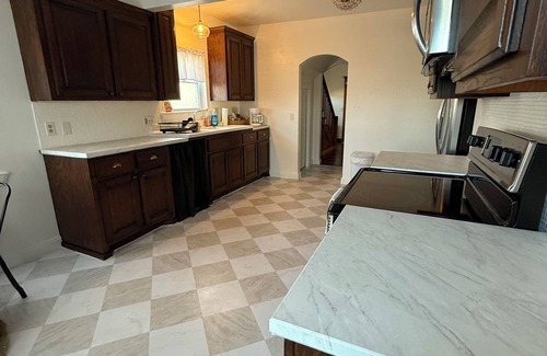 Norman House | Restored 1935, 3-bedroom house, less than a mile to campus & downtown