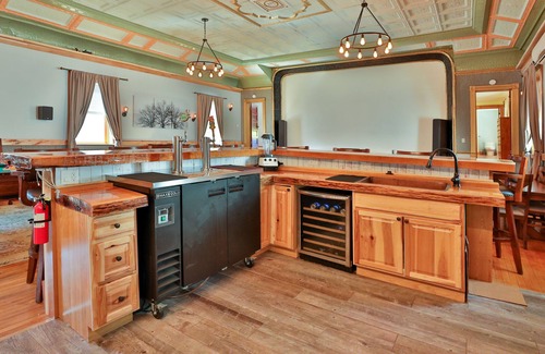 Windham House | Restored Firehouse One Minute to Skiing on Main St