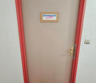 Luneville Apartment | Retour vers les années 80 !