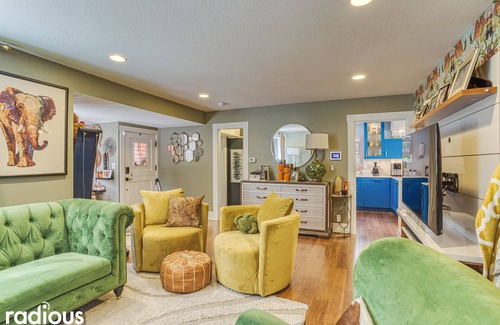 Multnomah Village House | Retreat at the Tangerine Bungalow!