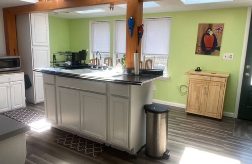 Sylvan Beach House | retreat next to Sylvan Beach