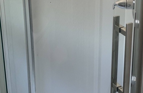 Exeter Apartment | Retreat on Sequoia Route