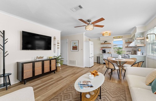 Pensacola Beach House | Retro beach house, 4-min walk to sand, bay views, bunk beds, pirate playset.