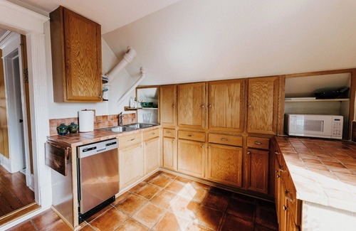 West Seventh House | Retro Jewel Box Victorian Steps from Irvine Park