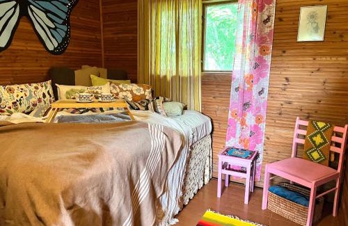 Maentsaelae Other | Retro Rustic Cabin
