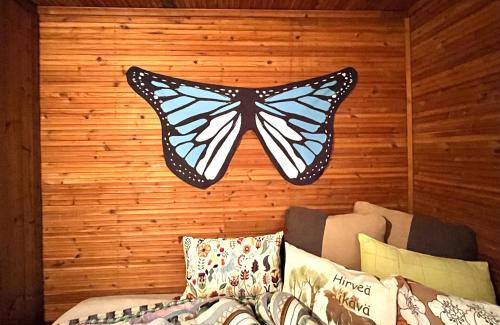 Maentsaelae Other | Retro Rustic Cabin