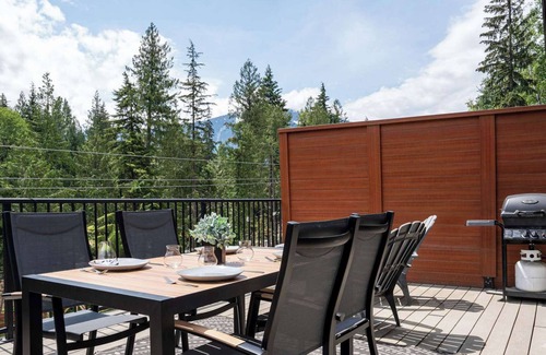 Revelstoke Condo | Revelstoke - The Mac Shack