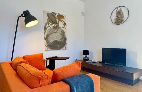 Baden House | revLIVING Haus Clara am Berg mit kleinem Garten