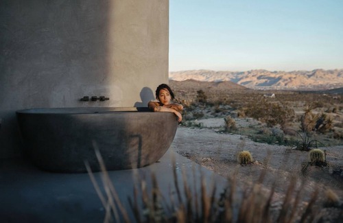 Yucca Valley House | Revolve House: Pool Overlooking Joshua Tree