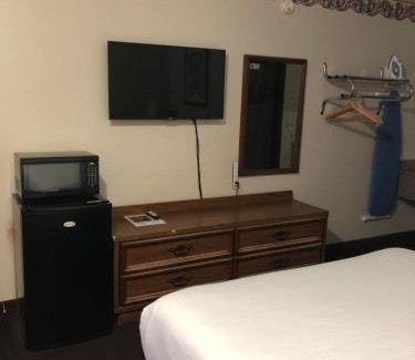 Seminole Hotel | Rexdale Inn