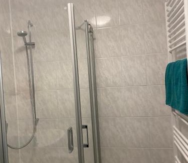 Oberbillig House | Rezas Restaurant Gästehaus