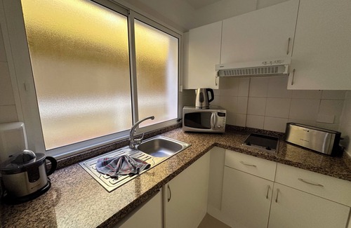 La Quinta House | RF La Quinta Park Suites