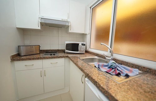 La Quinta House | RF La Quinta Park Suites