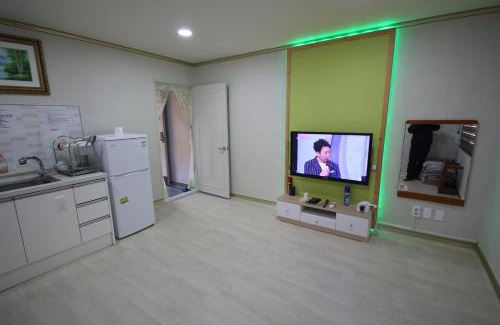 Hwagae House | RG Pension