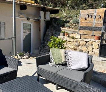 Viviers Apartment | Rhône Studio avec terrace parking privé