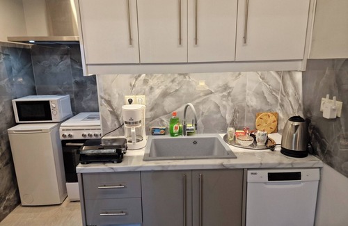 Corinthia Region Apartment | Rhea, Luxury suite on the sea!