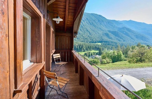 Albula-Alvra Apartment | RhR-Station Alvaneu