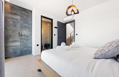 Perigiali Villa | Ribaj Luxury Home