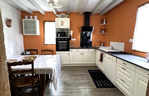 Sabres House | RIBAN - SABRES - Gîte