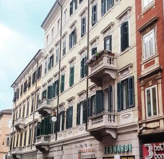 Trieste Old Town Apartment | Ricordi di Viaggio, maison retrò