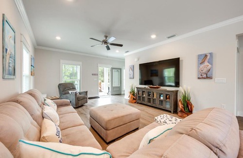 Panacea House | Ride to Shore St Teresa Beach House with Bikes!