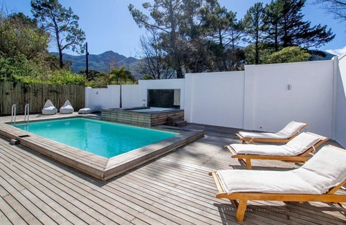 Bantry Bay Villa | Riebeeck Villa - 5 min walk to Franschhoek Central