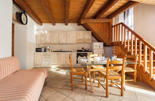 Roccasparvera House | Rifugio la Rocca - Two Bedroom House, Sleeps 8