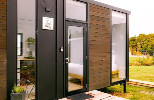 Hokitika House | Rimu View 1 by Tiny Away