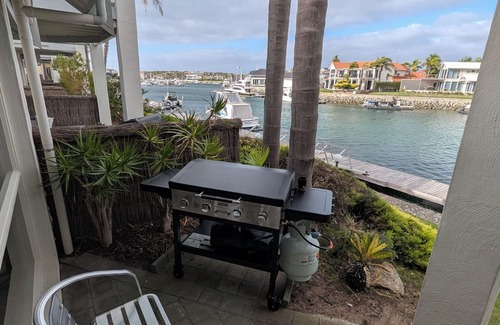 Port Lincoln Apartment | "Ripple Time"