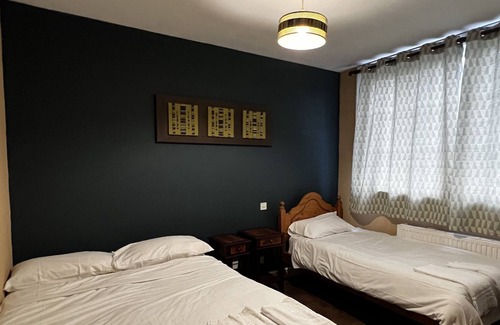 Harrow Hotel | Rising Sun Hotel