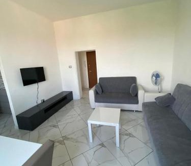 Canneto sull'Oglio Apartment | Ritiro sul fiume Mantova, Cremona Circuit