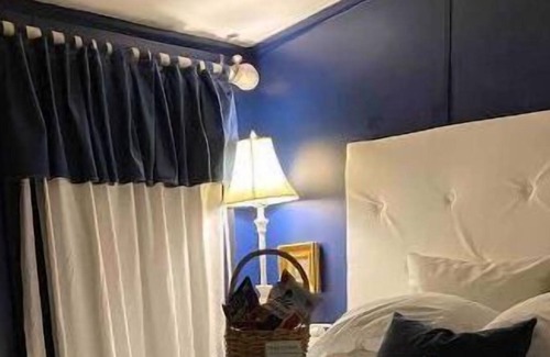 South Lockport Apartment | Ritz-Carlton Comfort - 2 miles to LMH / Minutes to Niagara Falls