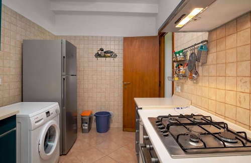 Bardolino Apartment | 🌟Rivalunga🌟 | Lakefront apartment in Bardolino