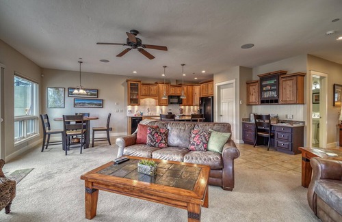 Salida Condo | River Aerie-Relax by the River