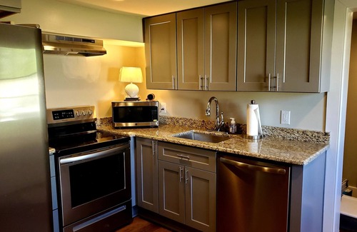 Tappahannock Apartment | River apartment, 1 block from River.