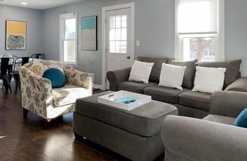 Bellaire House | River Beach Cottage