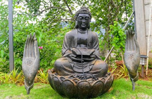 Karjat Villa | River bloom escape