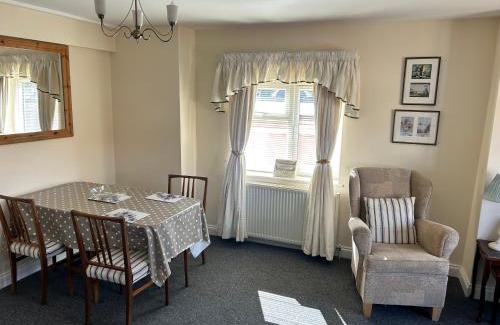 Horning Apartment | River breeze