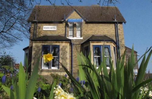 Oxford Hotel | River Hotel